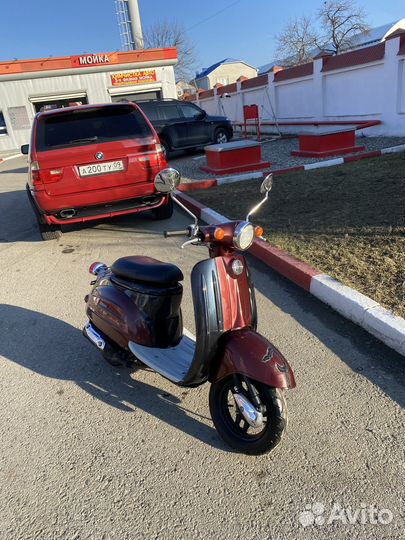 Suzuki Verde retro