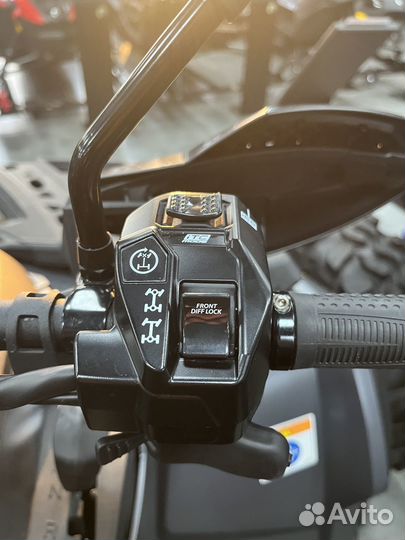 Квадроцикл BRP Can-Am Outlander MAX XT-P 1000R