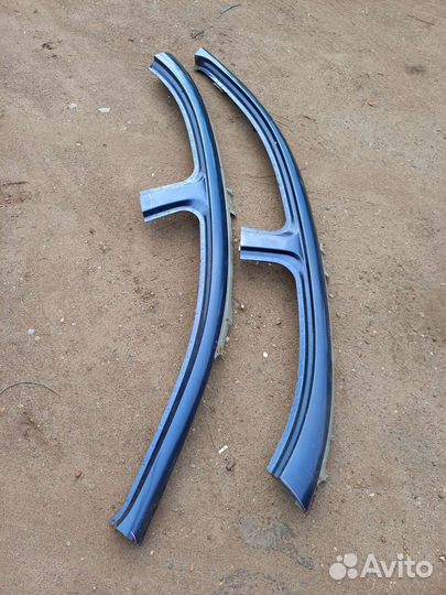 Верхняя кузовная стойка ланцер 10