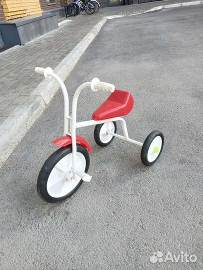 Детский трехколесный велосипед бу