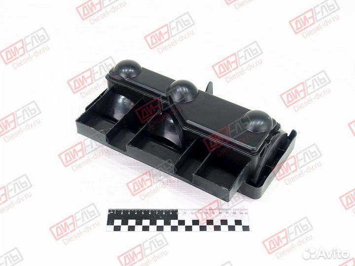 Фонарь задний левый Isuzu 4HK1