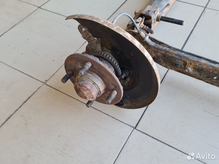 Задняя балка nissan primera p11