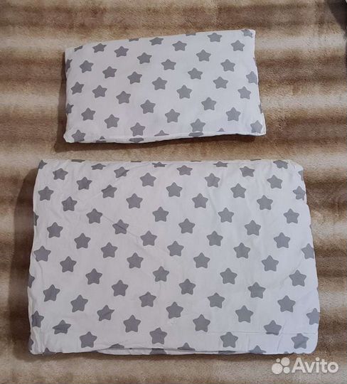Бортики, одеяло и подушка в детскую кроватку