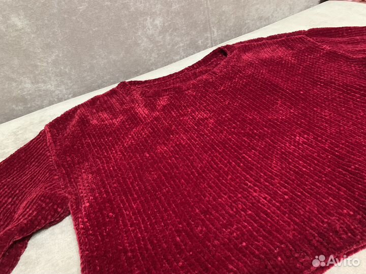 Свитер женский