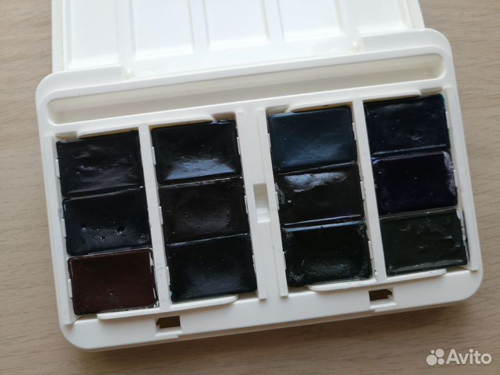 Акварельные краски Невская палитра грануляция