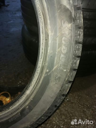Bridgestone Blizzak VRX 215/50 R17 91