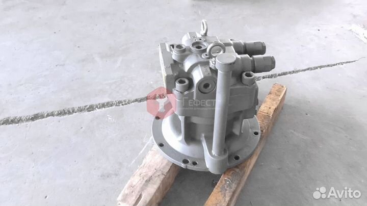 Гидромотор редуктора поворота ZX260LCH-3G 4625367