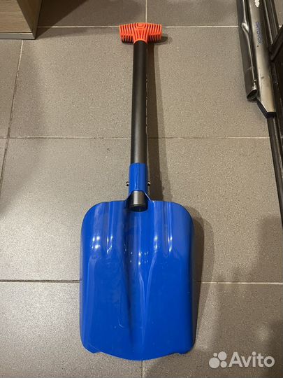 Лавинная лопата