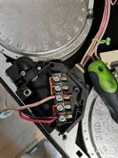 Ремонт индукционных плит. Ремонт варочных панелей