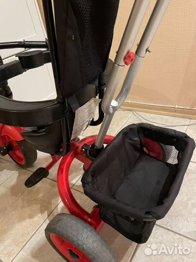 Трехколесный велосипед