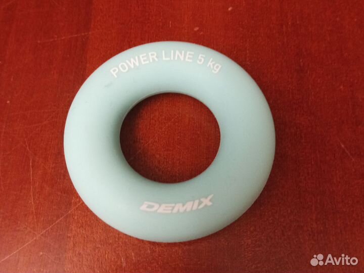 Бублик спортивный на 5кг demix