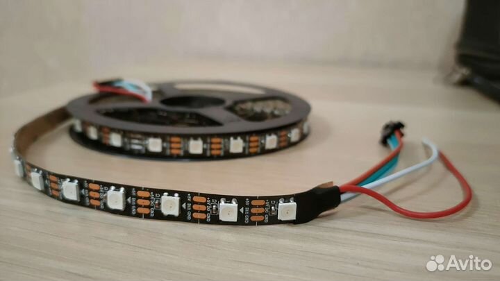 Адресная светодиодная лент ws2812b