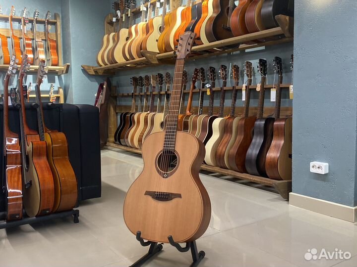 LAG Tramontane T170A Акустическая гитара