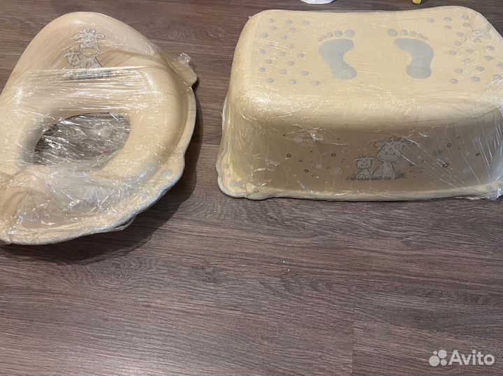 Сидушка и подставка для унитаза