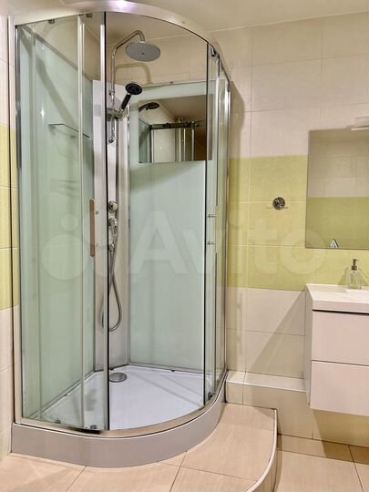 2-к. квартира, 59 м², 3/10 эт.