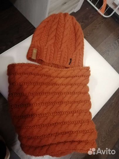 Шапка и снуд