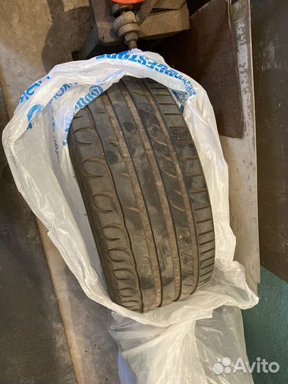 Kormoran Ultra High Performance 255/45 R18