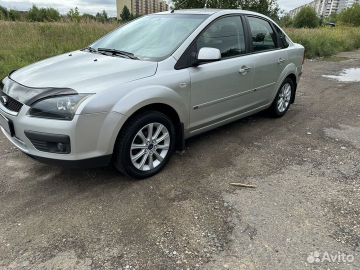 Ford Focus 2.0 МТ, 2006, 269 460 км