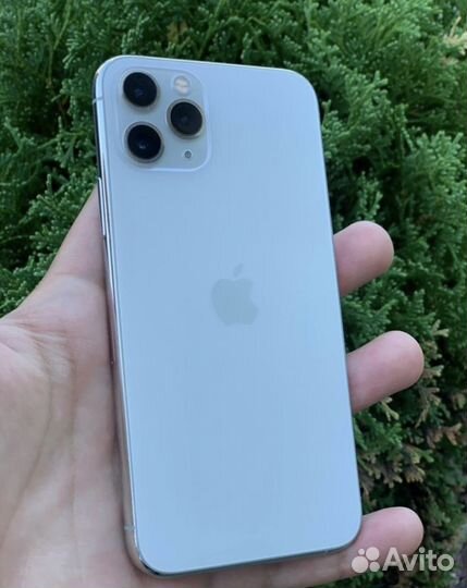 iPhone 11 Pro, 64 ГБ