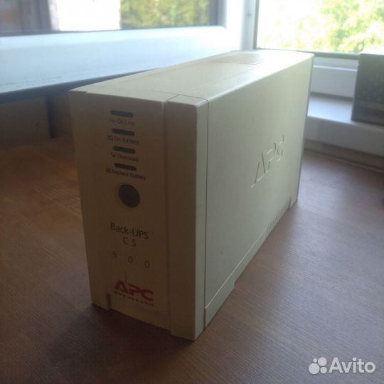 Ибп бесперебойник APC Back-UPS CS 500