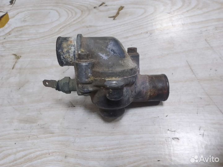 Термостат Кавасаки GPX 250 1991