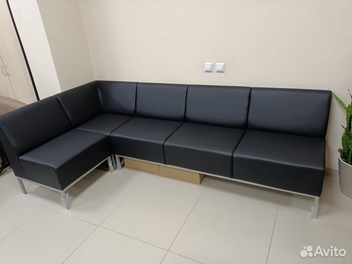 Диван офисный угловой