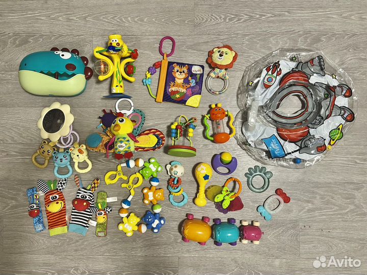 Игрушки, погремушки, грызунки