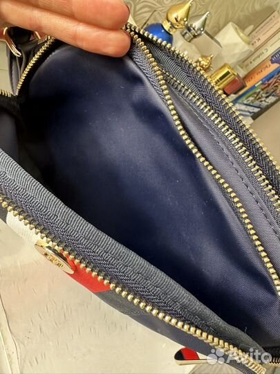 Сумка кросс боди Tommy Hilfiger