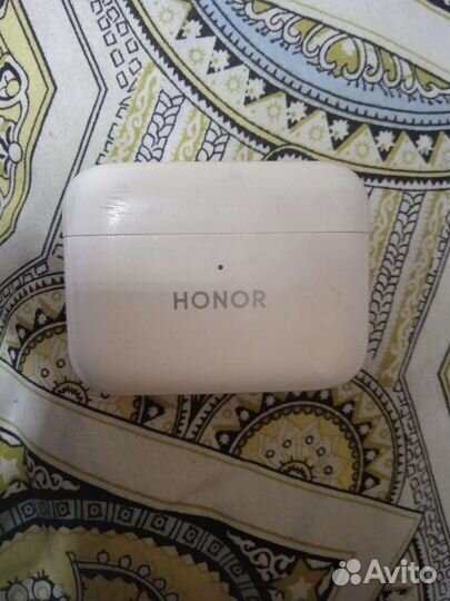 Кейс для наушников honor