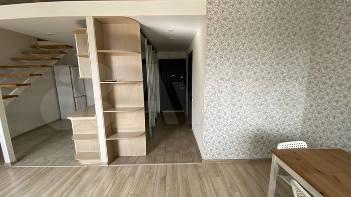 2-к. квартира, 52 м², 4/4 эт.