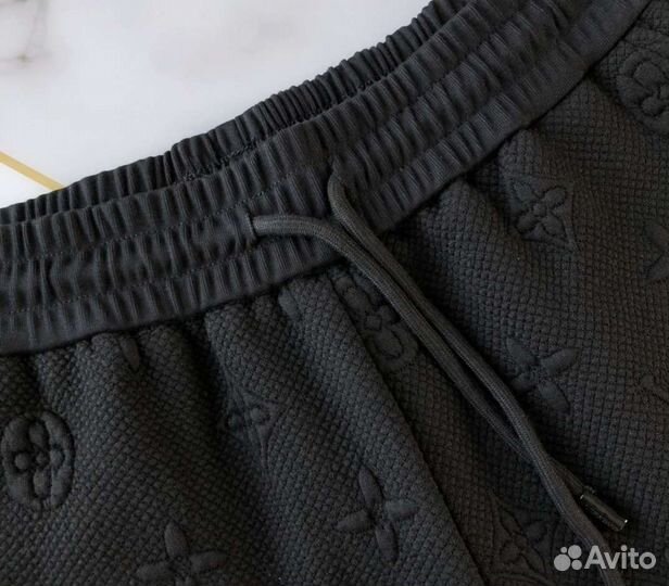 Шорты Louis Vuitton