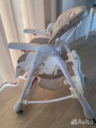 Стульчик для кормления babyton