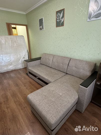 Угловой диван бу