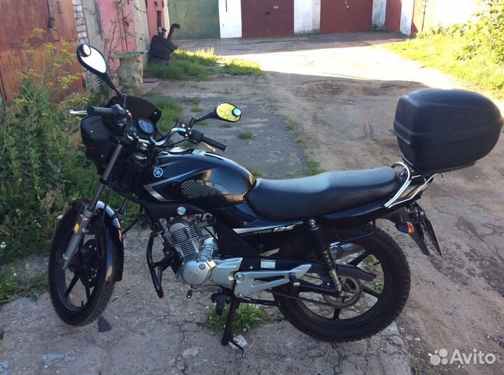 YBR 125 ESD