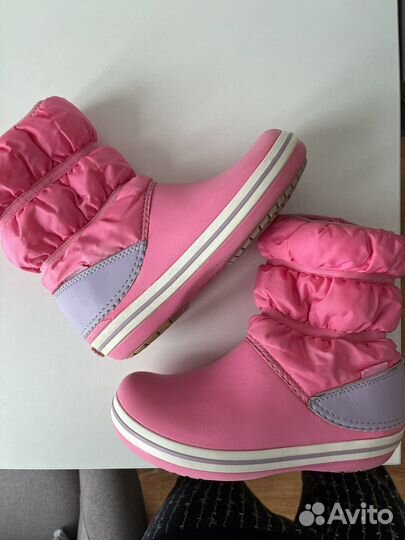 Дутики crocs j2