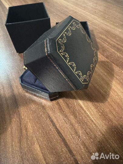 Коробочка для кольца, серег