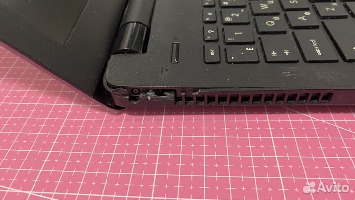 Ноутбук HP 15-bw006ur