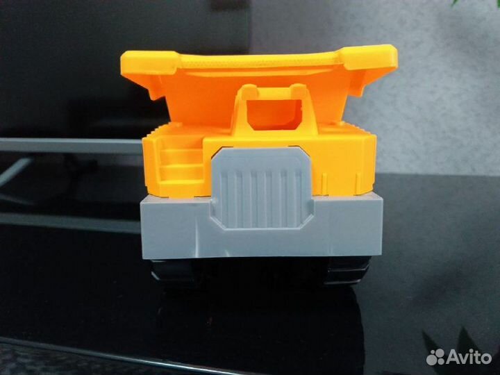 Игрушка самосвал