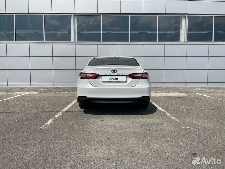 Toyota Camry 2.5 AT, 2018, 120 000 км