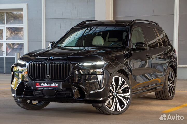 BMW X7 3.0 AT, 2023, 4 500 км