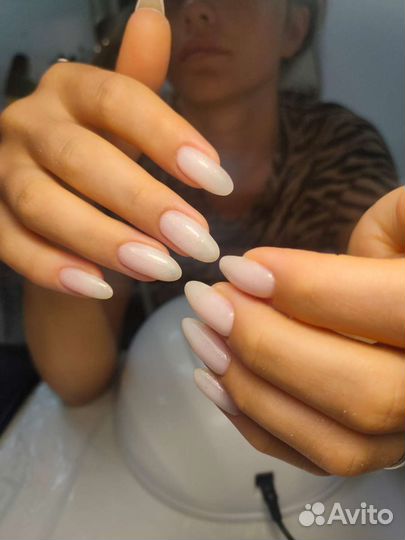 Маникюр на дому