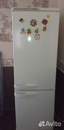 Продам холодильник Stinol