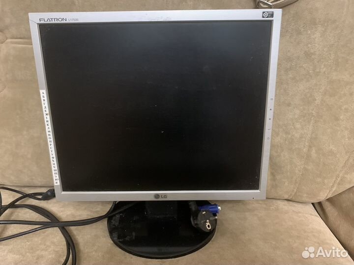 Монитор LG flatron L1753S