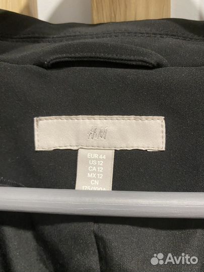 Пиджаки деловые черные 50-52