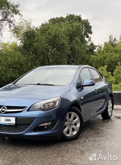 Opel Astra 1.6 МТ, 2013, 198 000 км