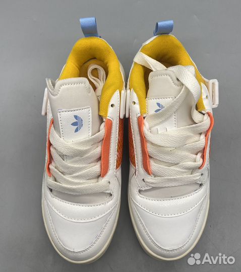 Кроссовки adidas 36