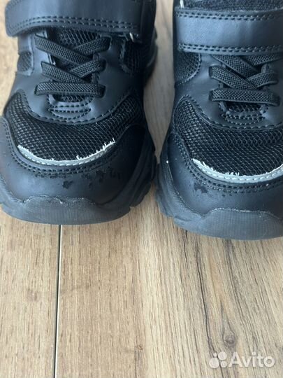 Кроссовки на мальчика, 27р