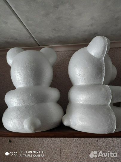 Медведь из пенопласта