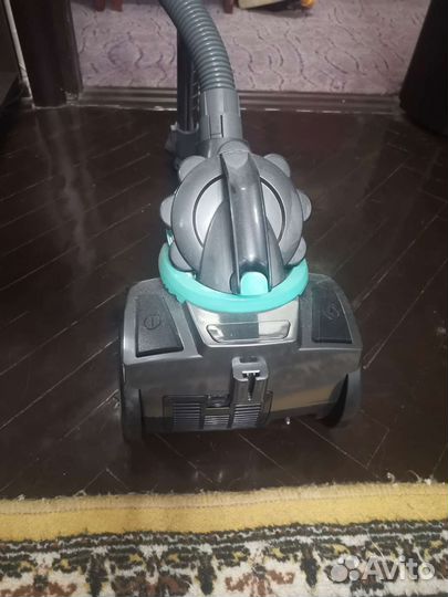 Пылесос hyundai 1800w