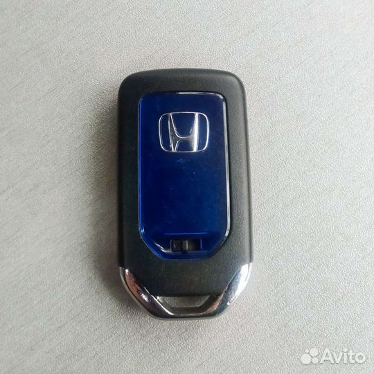 Смарт ключ Honda Shuttle Vezel Crv Fit правруль